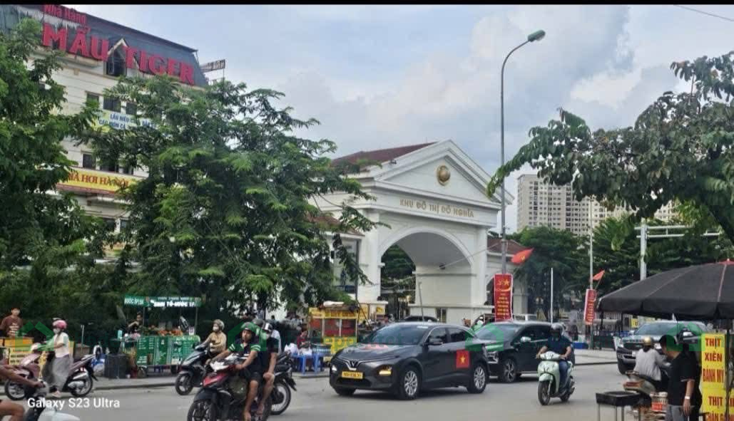 BÁN NHÀ ĐẸP – 5 PHÒNG NGỦ – DÒNG TIỀN 200TR/NĂM