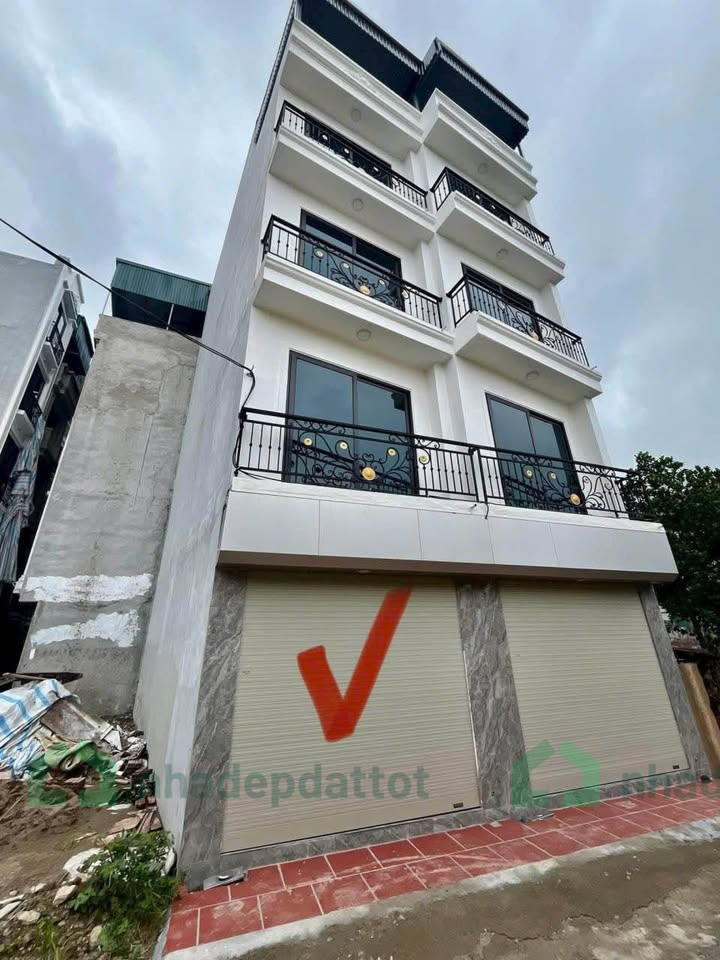 Nhà Đẹp tổ 16 Yên Nghĩa, 32m2, 5 tầng, ô tô tải đỗ cửa vào nhà, đường thông kd, giá chỉ 4.85 tỉ có TL