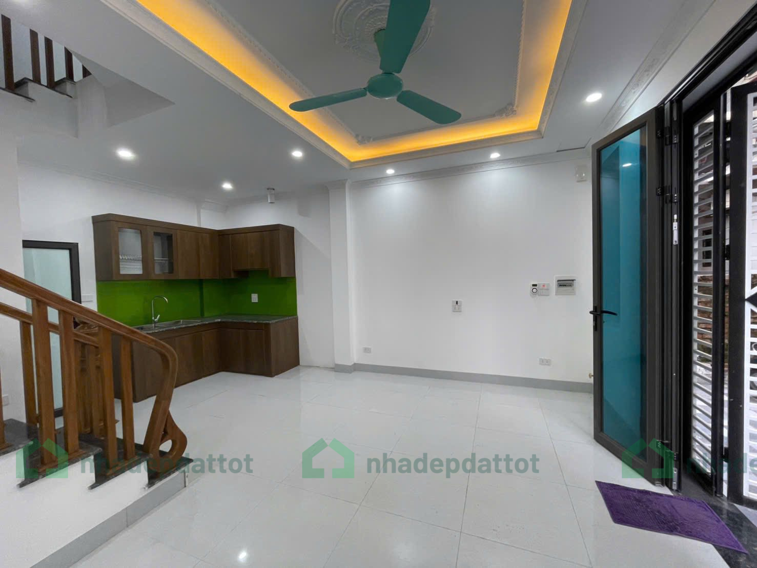 Nhà 5 tầng Yên Nghĩa Hà Đông 5,4 tỷ 33,5m2