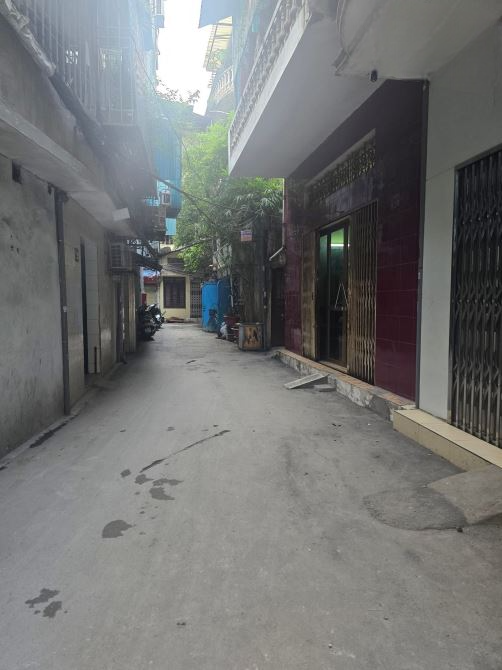nhà đẹp,ở sướng Phố Lương Yên - 22m2 - 5T,lô góc - xây dựng chắc chắn - giá hợp lý - 2,4ty