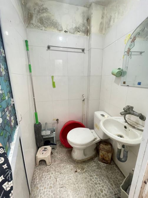 nhà đẹp,ở sướng Phố Lương Yên - 22m2 - 5T,lô góc - xây dựng chắc chắn - giá hợp lý - 2,4ty
