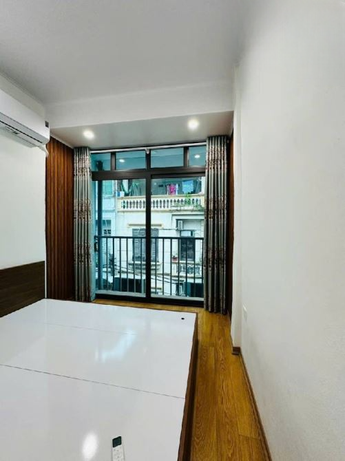 Bán nhà tập thể Hồng mai tt hai bà trưng fun nội thất thoáng sáng ô tô đỗ cầu thang