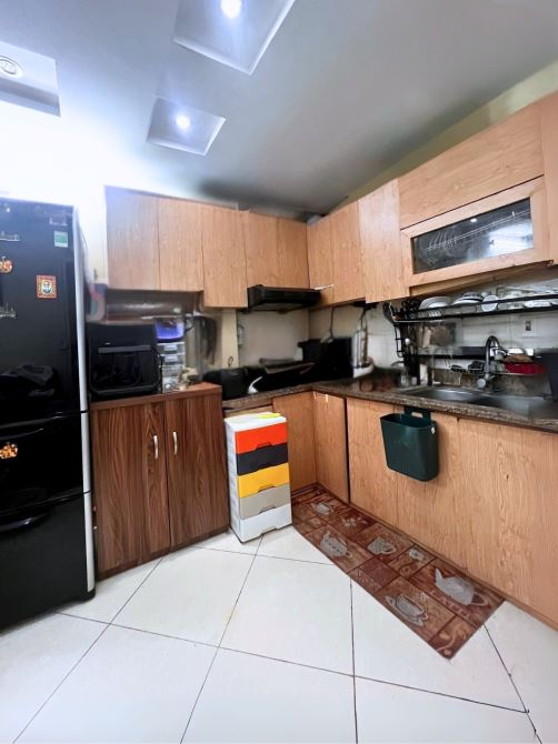 Chính chủ bán căn hộ dịch vụ tại Bạch Mai, 53m2 2 ngủ, 1 khách 1 bếp 1 vs.