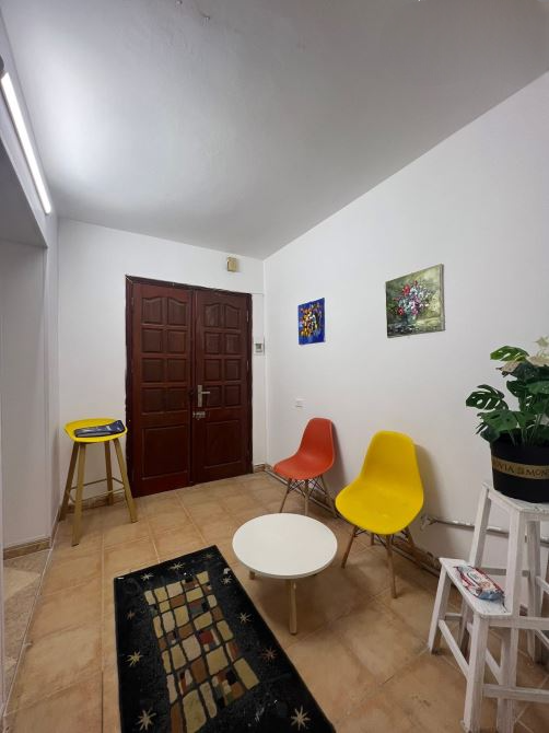Bán nhà Phố Lò Đúc - 20m2 - lô góc - 5T,chắc chắn - pháp lý sạch - 2,4 tỷ
