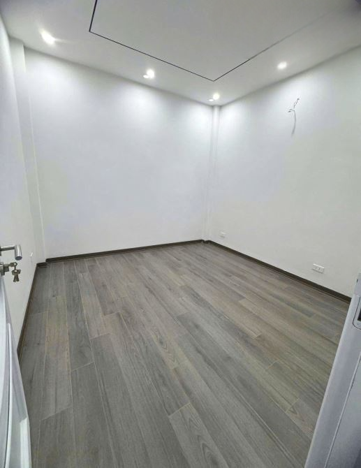 Ngõ Đại La- Ba gác phi, gần phố- 37m- 7 tỷ 455