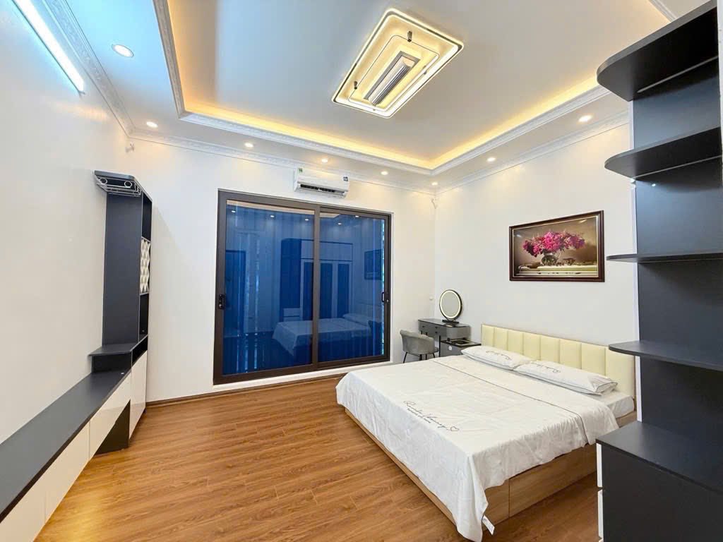 THÁI HÀ - THÁI THỊNH-ĐỐNG ĐA : DT 30m2 - GIÁ 6.X TỶ