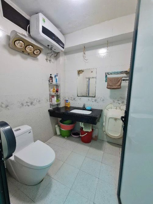 BÁN NHÀ TẬP THỂ TẦNG 1 - KINH DOANH ĐỈNH - PHỐ MINH KHAI, HAI BÀ TRƯNG - GẦN TIMES CITY