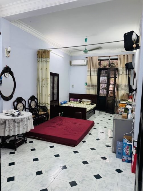 BÁN NHÀ PHỐ HUẾ -Q.HBT-MT RỘNG BỀ THẾ-KD VÔ ĐỊCH 100m2-3 TẦNG-MT 6.8m-45 TỶ