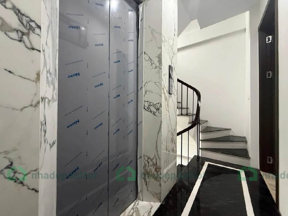BÁN NHÀ 6 TẦNG MỚI ĐẸP – TRẦN KHÁT CHÂN, HAI BÀ TRƯNG – GIÁ 9.5 TỶ