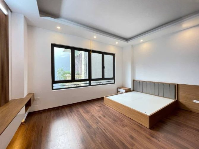 TRẦN KHÁT CHÂN MÀ RẺ HƠN VÀNH ĐAI 3