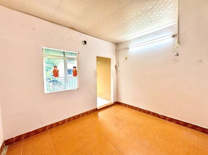 Căn hộ tầng 3 phố Thanh Nhàn - 2 ngủ riêng biệt - Oto đỗ cổng
