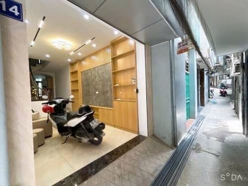 TRẦN KHÁT CHÂN , 36M² , NGÕ THOÁNG , ĐẸP , GẦN Ô TÔ , 5PN ĐỦ CÔNG NĂNG , 6,6 TỶ