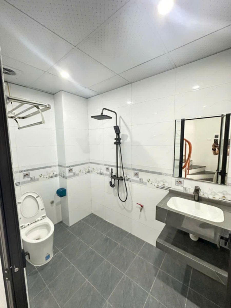 🏡 BÁN NHÀ 4 TẦNG MỚI ĐẸP – TỔ 16 ĐỒNG MAI (P. YÊN NGHĨA MỚI) – 30M2 – SỔ ĐỎ CHÍNH CHỦ