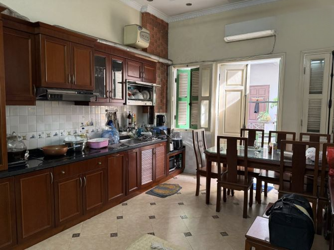 Nhà phân lô phố Lạc Trung, xe oto vào nhà, tránh đỗ, thoáng sáng, văn phòng kinh doanh tốt