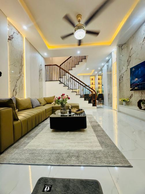 Bán nhà phố Kim Ngưu, Q Hai Bà Trưng, DT 50m2, 5 tầng, MT 4,5m, nhà mớ đẹp, ngõ gần ô tô