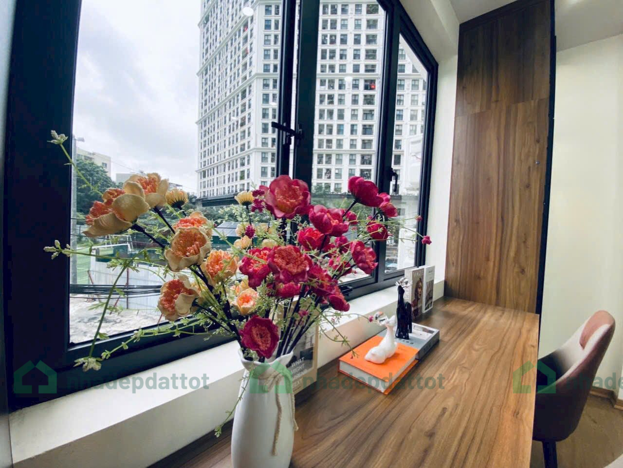Nhà 4 tầng 42m2 Trung tâm phố Đình Thôn