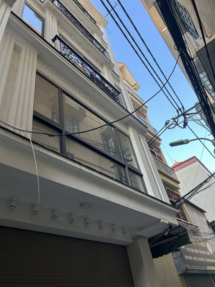 Bán nhà siêu hiếm Hàm Nghi – lô góc – 45m² – 6 tầng – ô tô vào nhà – giá 1x tỷ