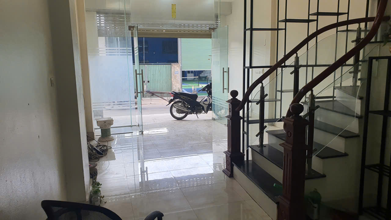 Cho thuê nhà 2 tầng 100m2 Nam Từ Liên, Hà Nội giá 16 triệu/tháng