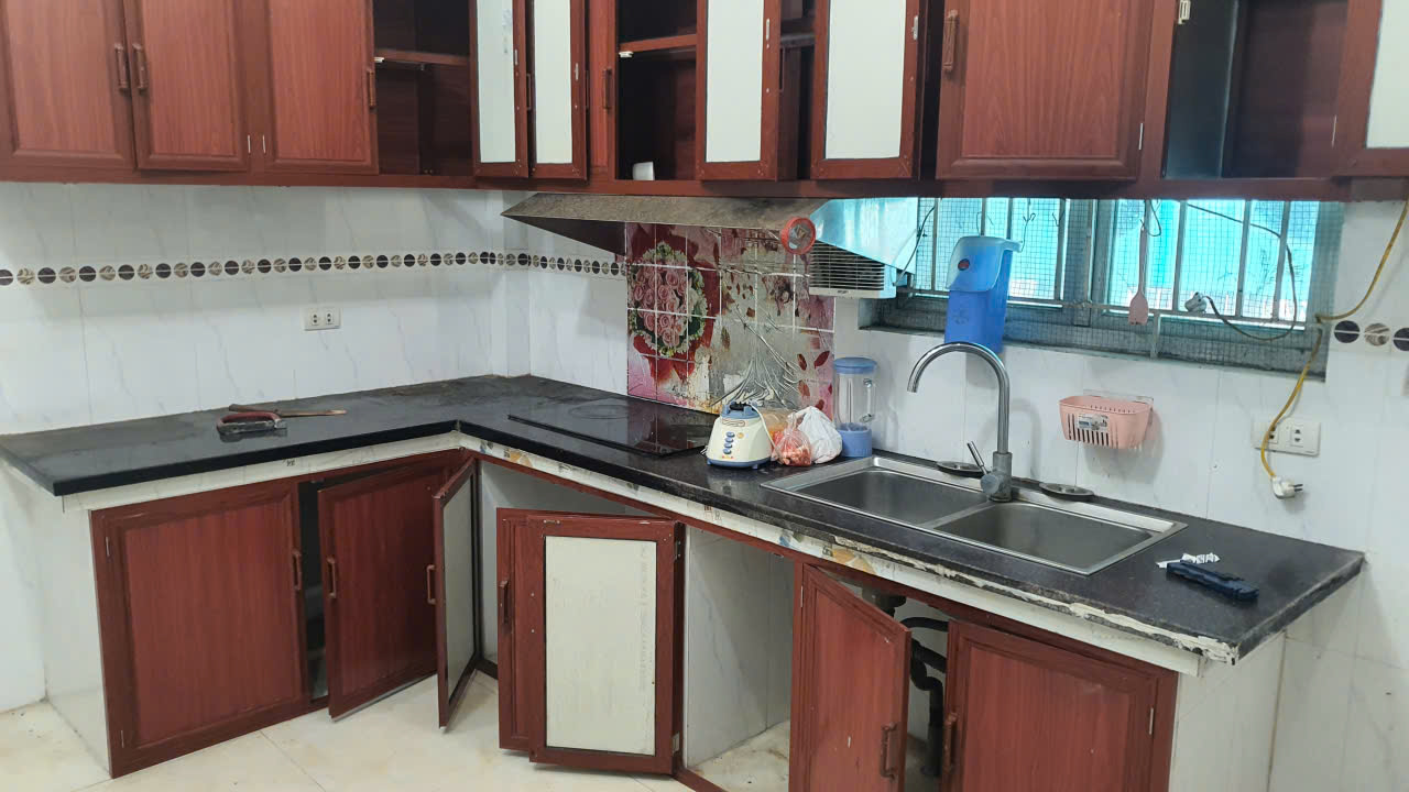Cho thuê nhà 2 tầng 100m2 Nam Từ Liên, Hà Nội giá 16 triệu/tháng