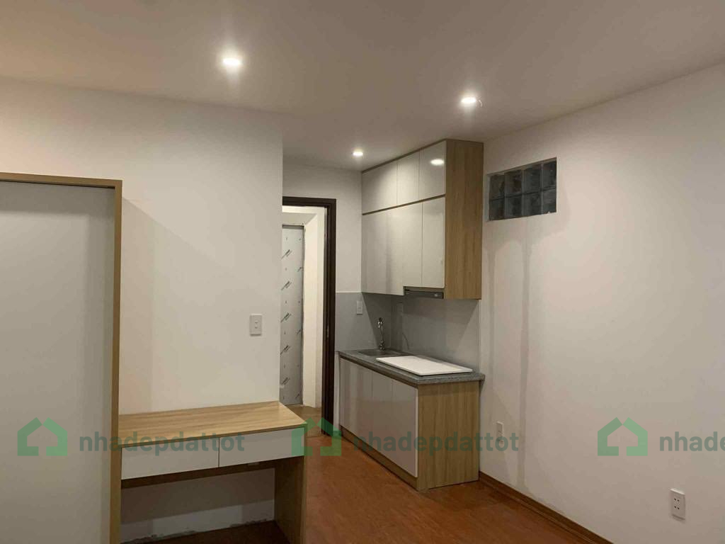 Nhà mới cong ngõ 690 Lạc Long Quân giá hơn 10 tỷ - DT 36,1m2