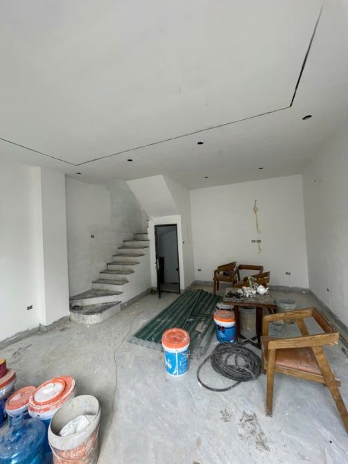 3,3 tỷ - Có ngay nhà Âu Cơ Tây Hồ - 32,5M 2 Tầng - Xây mới 2 Ngủ - Ngõ rộng thoáng