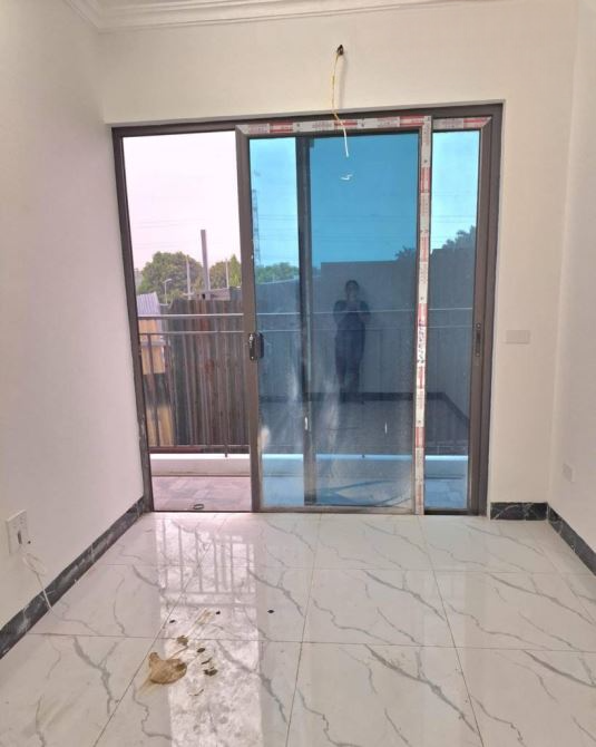 Bán nhà Quảng An Tây Hồ 3 tầng 50m2 giá 3,3 tỷ ( miễn trung gian môi giới)