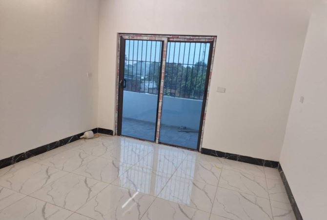 Bán nhà Quảng An Tây Hồ 3 tầng 50m2 giá 3,3 tỷ ( miễn trung gian môi giới)