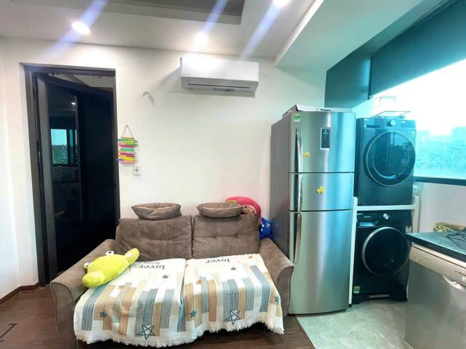 Bán căn hộ 2 ngủ chung cư C10 ngõ 28 Xuân La, Tây Hồ chỉ 4 tỷ