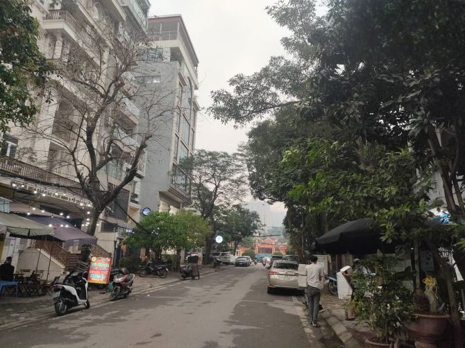 Bán căn hộ 2 ngủ, sổ đỏ, chung cư ngõ 28 Xuân La, Tây Hồ chỉ 3,2 tỷ