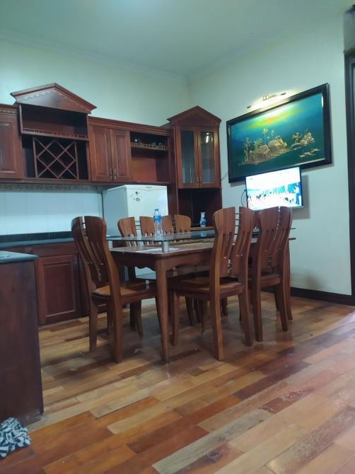 CHUNG CƯ C10 - LÔ GÓC 2 MẶT THOÁNG – NGAY MẶT PHỐ VÕ CHÍ CÔNG - DT 37M - GIÁ 3.57 TỶ.