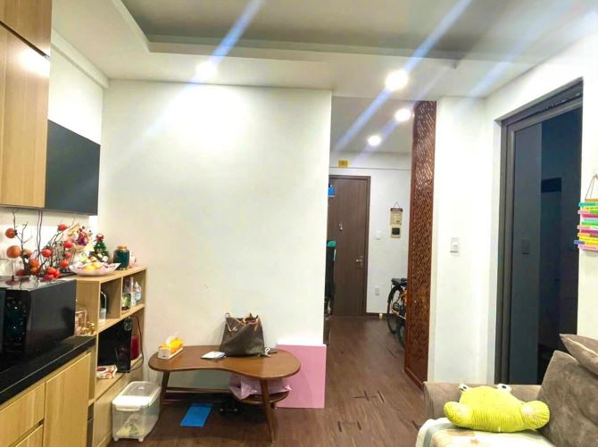 Bán căn hộ 2 ngủ chung cư C10 ngõ 28 Xuân La, Tây Hồ chỉ 4 tỷ