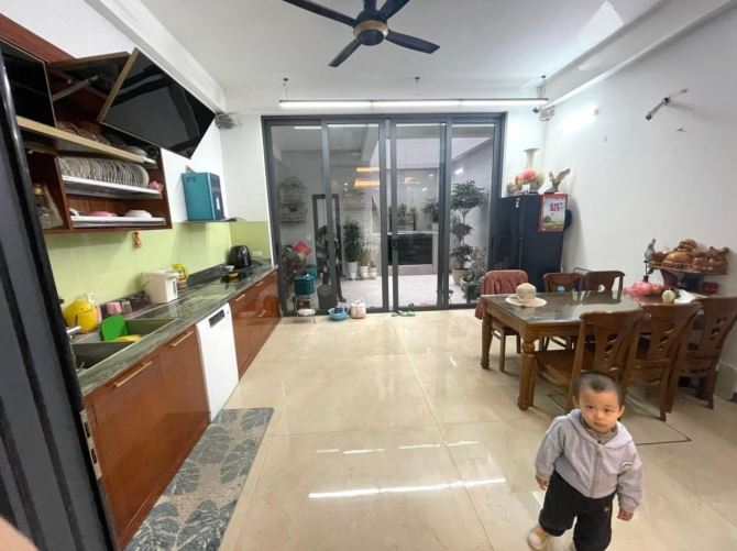 Bán Nhà Mặt Phố Hạ Đình,Thanh Xuân, HN ,DT30m, 5 Tầng, MT, giá 3,99 tỷ