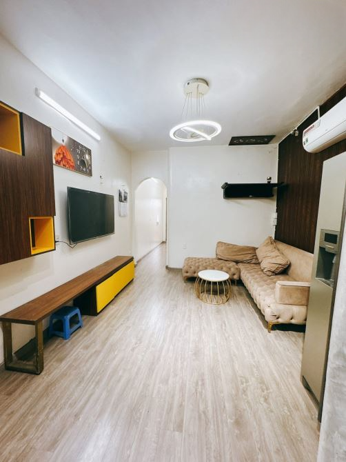 TT BÓNG ĐÈN PHÍCH NƯỚC RẠNG ĐÔNG NGUYỄN TRÃI 68M 3.4 TỶ NHÀ ĐẸP LÔ GÓC