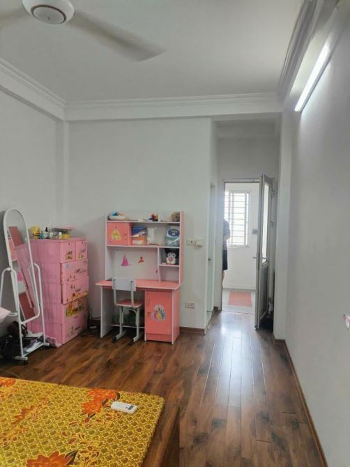 BÁN ĐẤT TẶNG NHÀ 2 TẦNG, VỊ TRÍ ĐỈNH 1 NHÀ RA MẶT PHỐ,MT RỘNG_NGUYỄN XIỂN 38M 4 TỶ