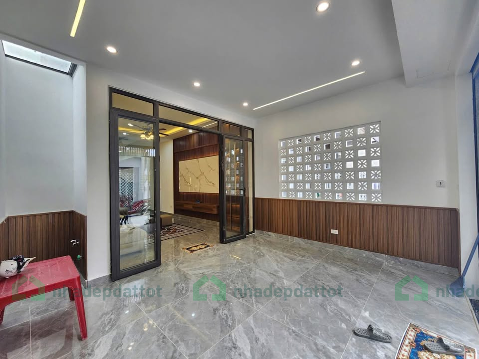 SIÊU PHẨM FULL NỘI THẤT CAO CẤP – HY TÁI, HỒNG THÁI, AN DƯƠNG - 3 TỶ 400 TRIỆU