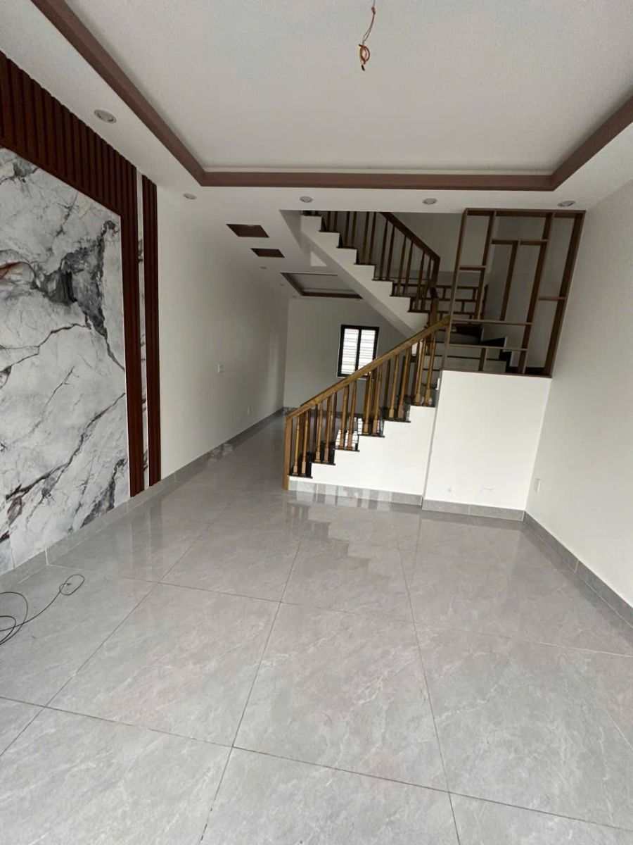 Bán Nhà 3 Tầng Trung Tâm Thị Trấn An Dương – 43,4m² – Giá 2 tỷ 250 triệu