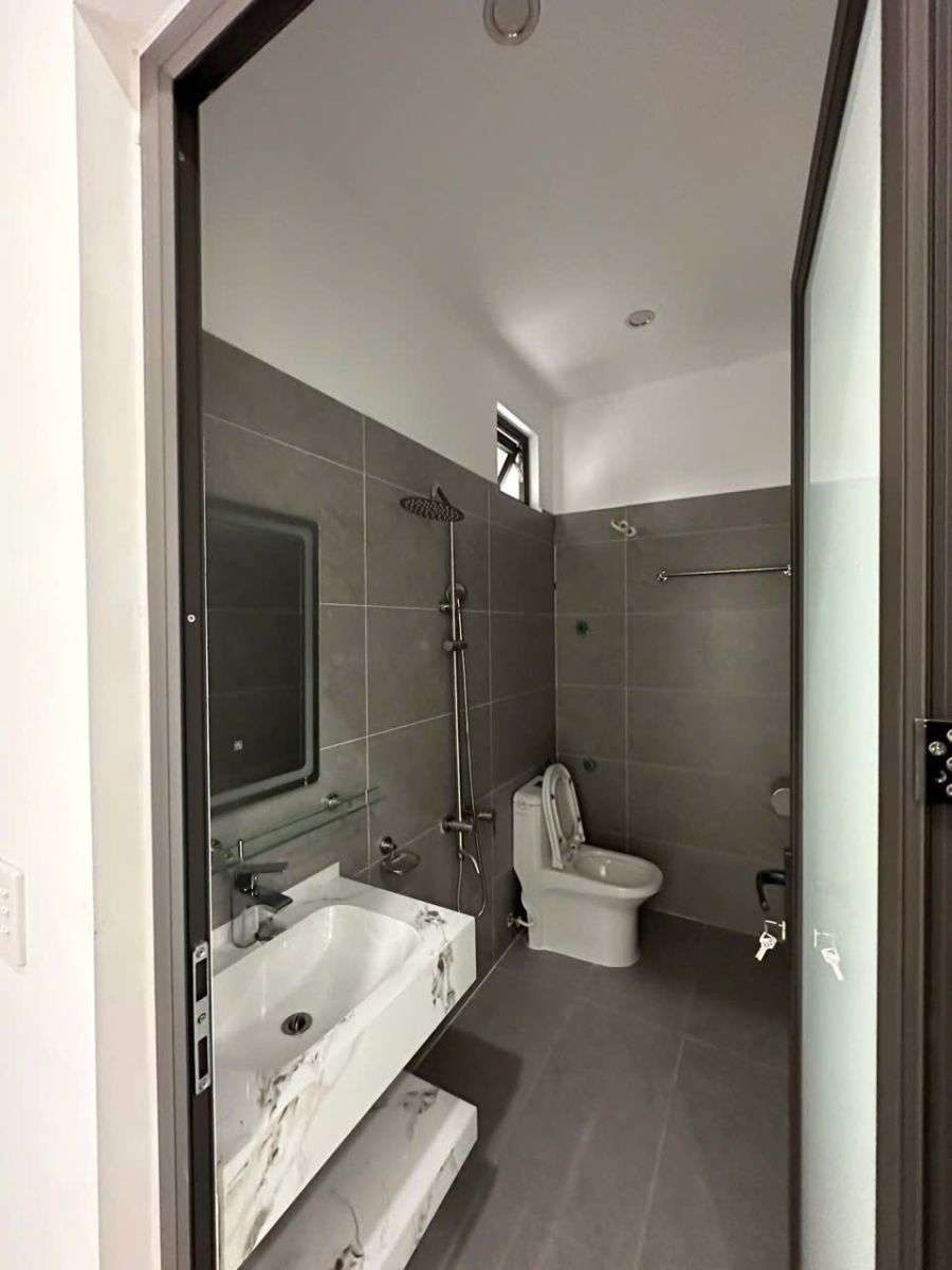 Bán Nhà 3 Tầng Trung Tâm Thị Trấn An Dương – 43,4m² – Giá 2 tỷ 250 triệu