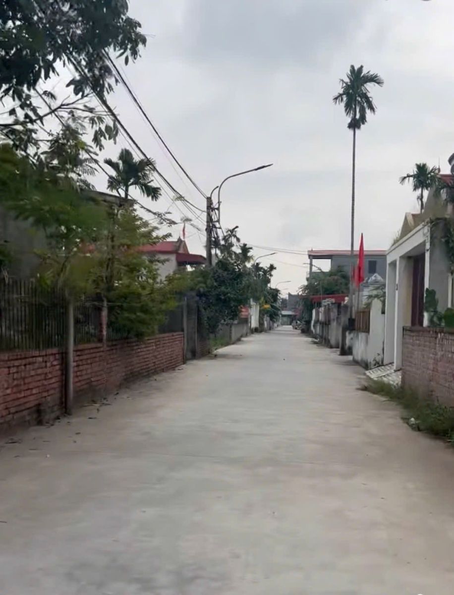Bán đất 57m2 giá 1 tỷ 7xx Thôn Kiến Phong, Đồng Thái