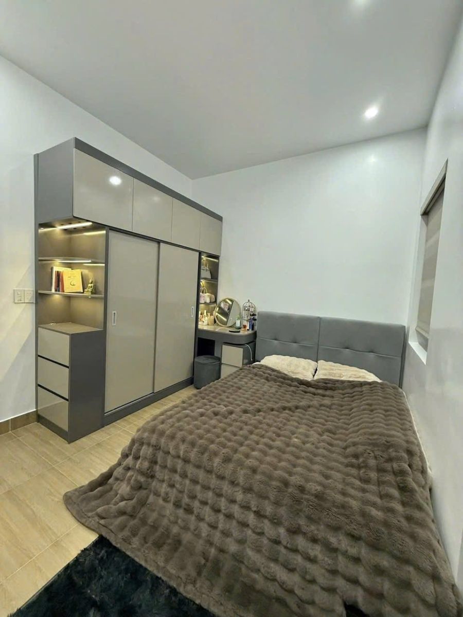 Bán Nhà Ngõ 67 Phố Ngô Gia Tự – 40m² – 3,5 Tầng – Giá 2,8 Tỷ
