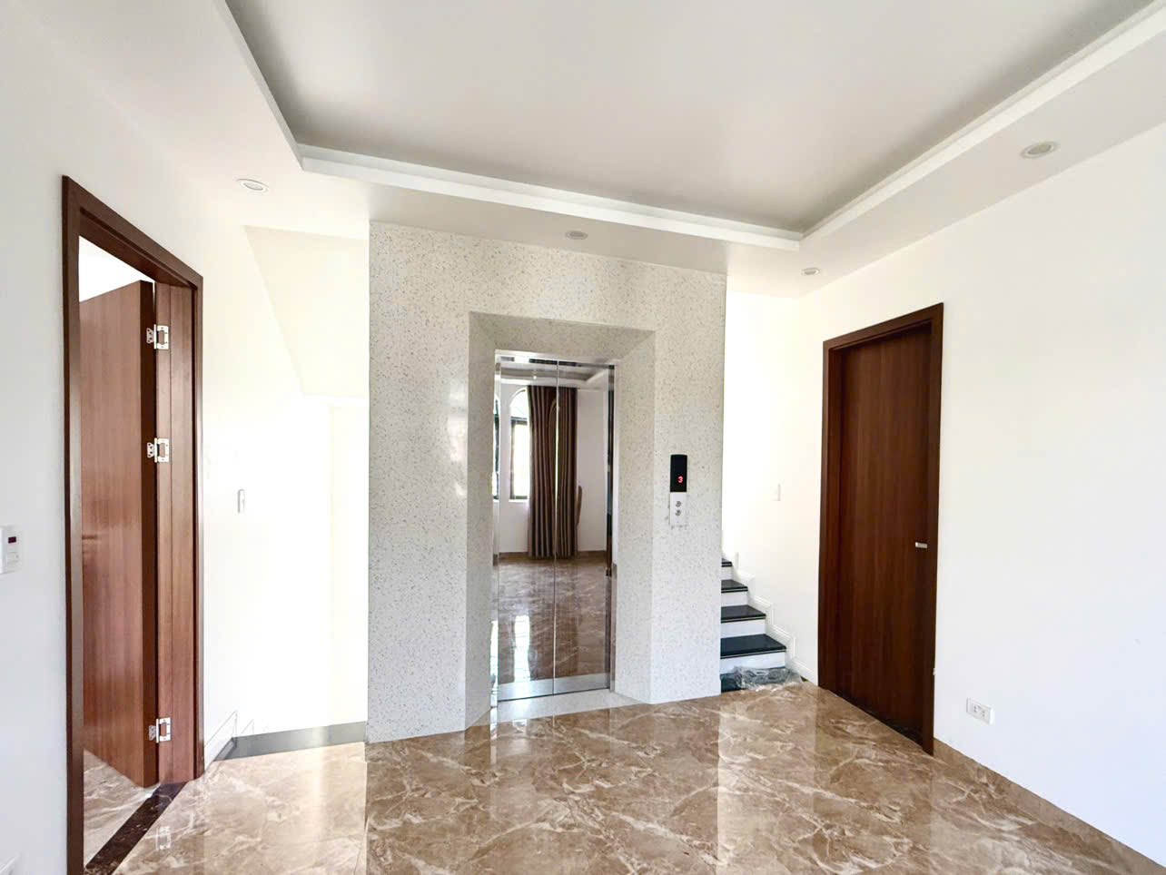 BÁN BIỆT THỰ SONG LẬP VENICE – KĐT Vinhomes Imperia Hải Phòng