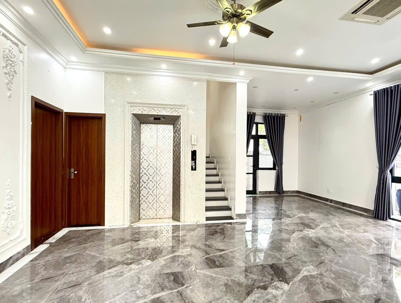 BÁN BIỆT THỰ SONG LẬP VENICE – KĐT Vinhomes Imperia Hải Phòng