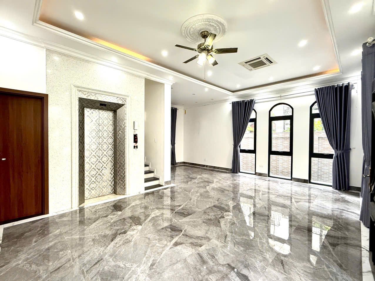 BÁN BIỆT THỰ SONG LẬP VENICE – KĐT Vinhomes Imperia Hải Phòng