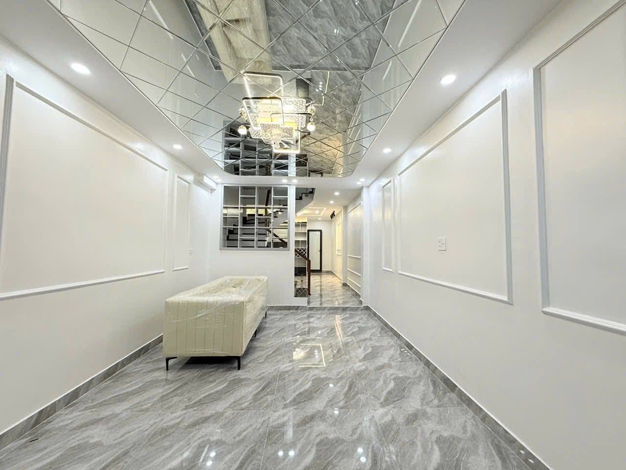 Bán Nhà 5 Tầng – Tuyến II Trần Nguyên Hãn – 50m2 – 5,5 Tỷ – Ôtô Vào Nhà