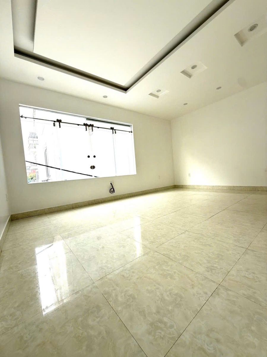Bán nhà ngõ 101 Khúc Hạo – Thiên Lôi 60m2 giá 4 tỷ 050 triệu