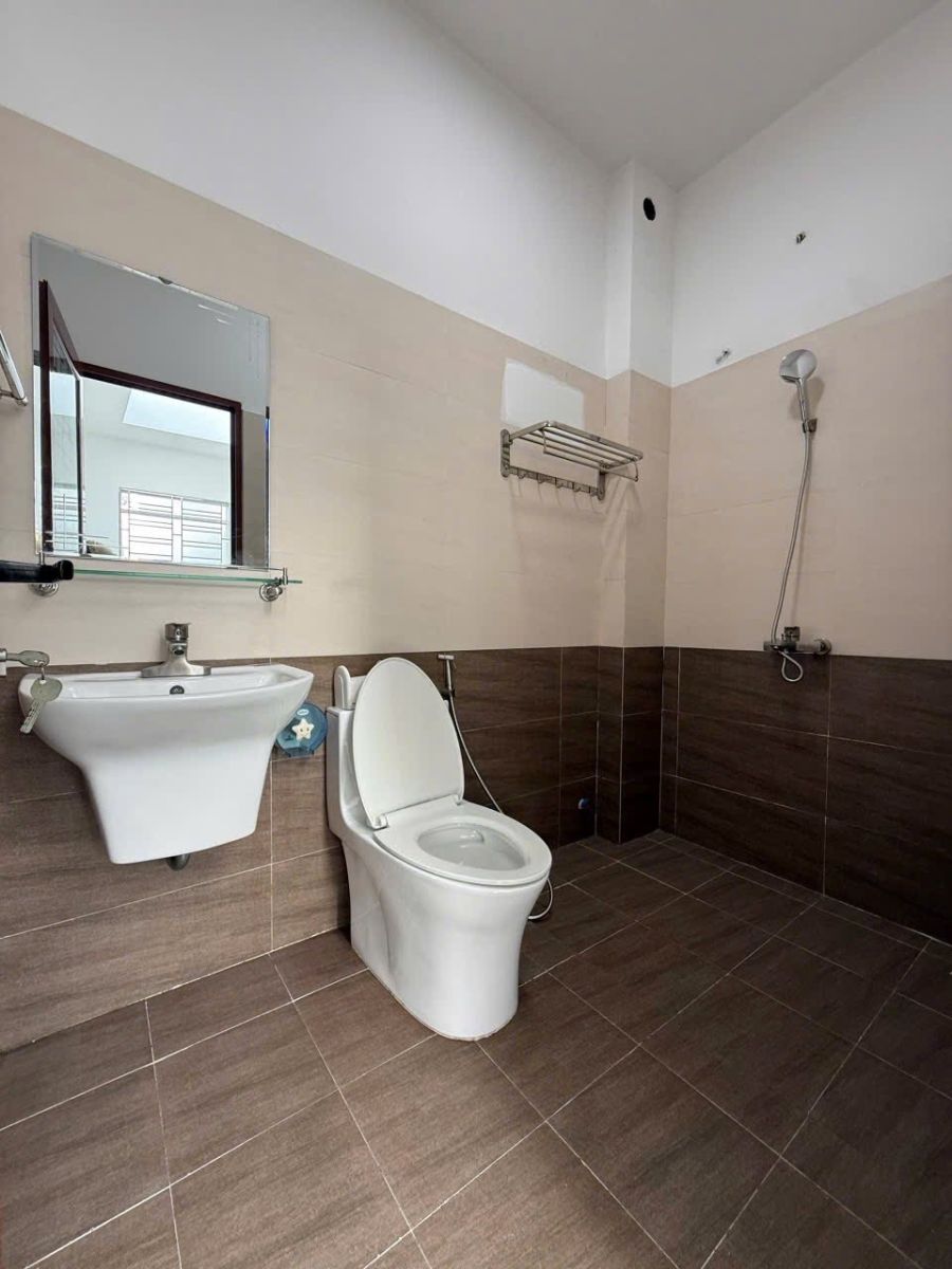 Bán nhà ngõ 101 Khúc Hạo – Thiên Lôi 60m2 giá 4 tỷ 050 triệu