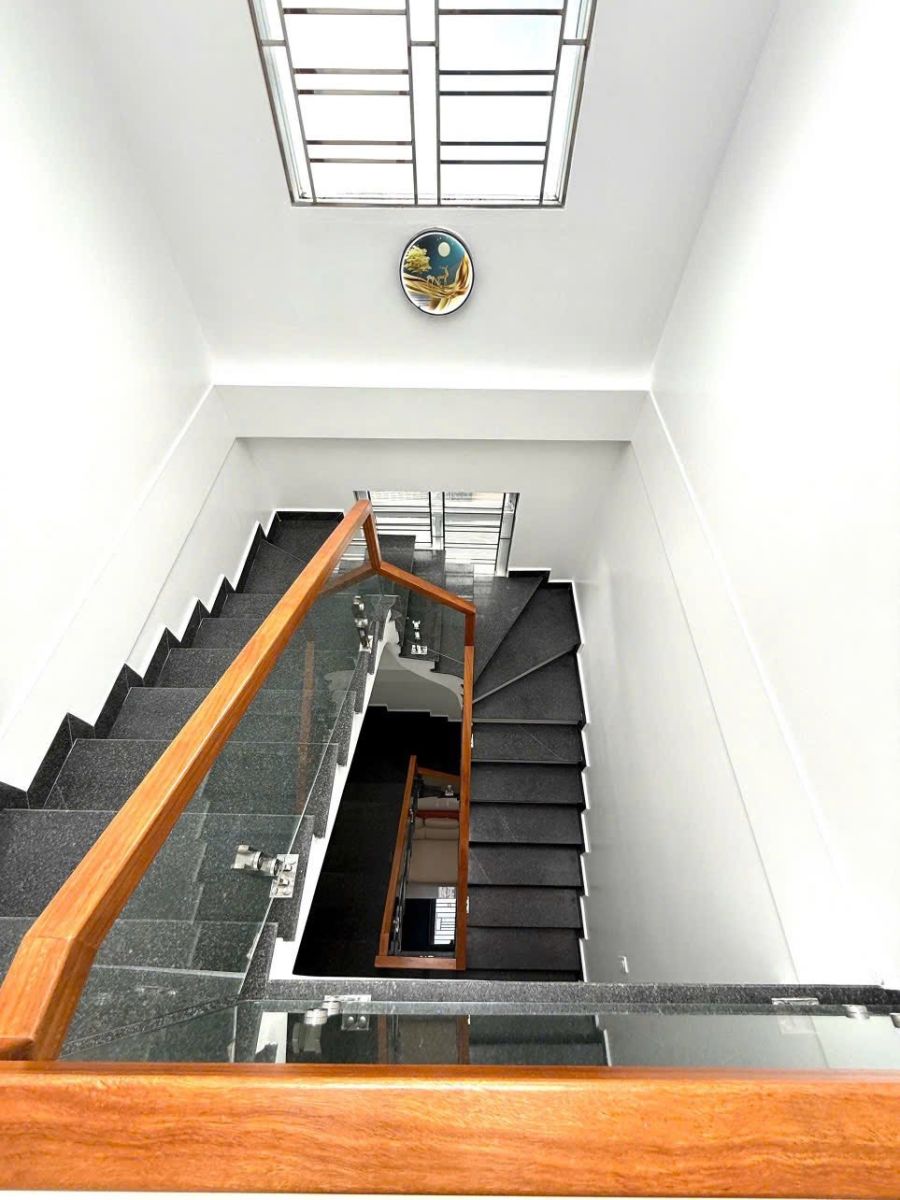 Bán nhà ngõ 101 Khúc Hạo – Thiên Lôi 60m2 giá 4 tỷ 050 triệu