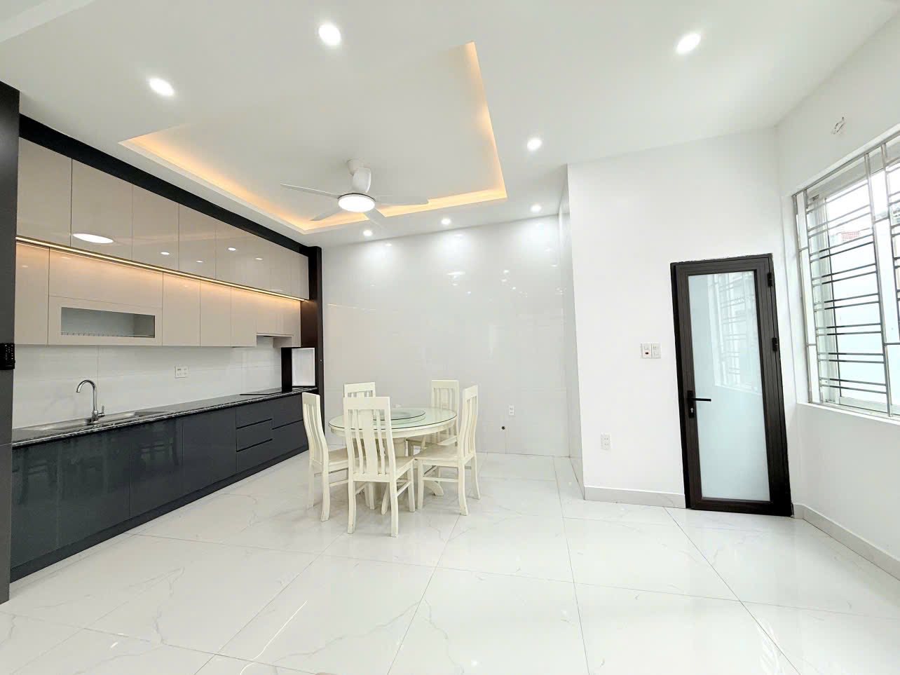 Bán nhà ngõ 101 Khúc Hạo – Thiên Lôi 60m2 giá 4 tỷ 050 triệu