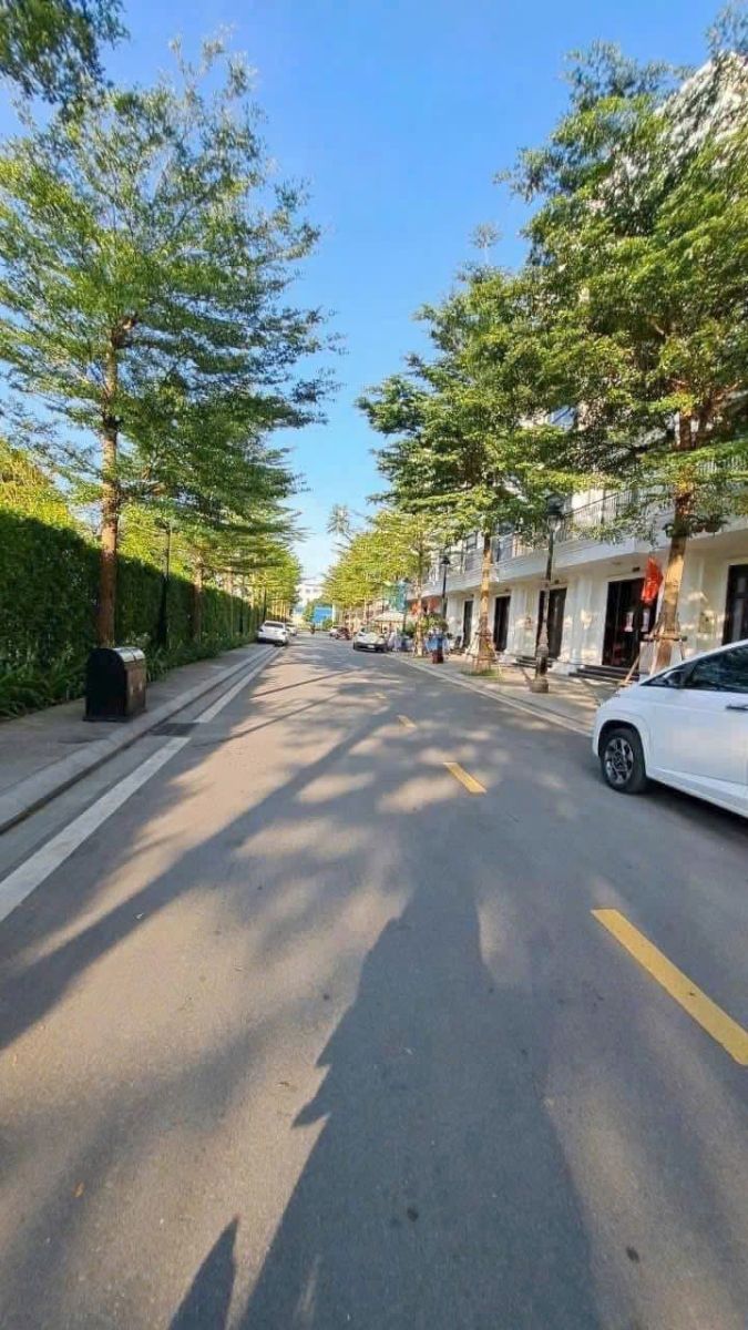 Bán Nhà Vin Marina – Võ Nguyên Giáp – 68m² x 5 Tầng – Giá 9,9 Tỷ