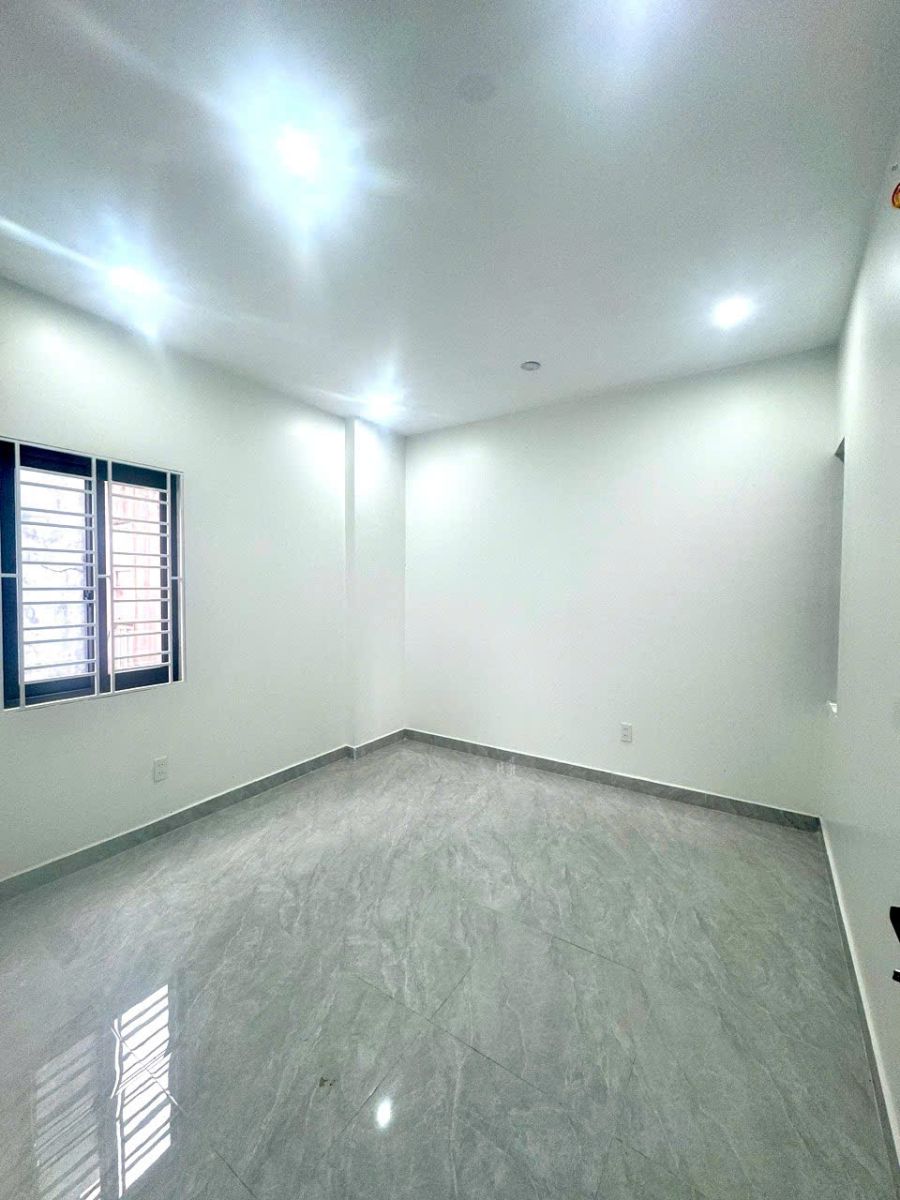 CHÍNH CHỦ BÁN 2 CĂN NHÀ MỚI XÂY – THIÊN LÔI – SÂN RỘNG – 3 PHÒNG NGỦ – GẦN AEON MALL