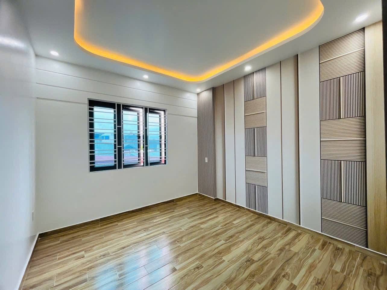 🏠 BÁN NHÀ 4 TẦNG CHỢ HÀNG – LÊ CHÂN | NGÕ RỘNG, Ô TÔ ĐỖ CỬA | GẦN HỒ SEN 🏠